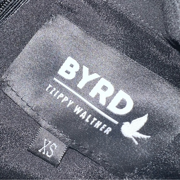 BYRD Modest Black & Ombre Embroidered White Pearl Chiffon Midi Knee-Length Dress - Picture 14 of 16